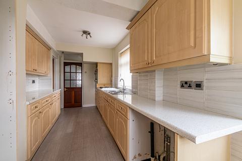 117 Knightsway, Leeds, LS15 7BL
