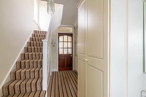 117 Knightsway, Leeds, LS15 7BL