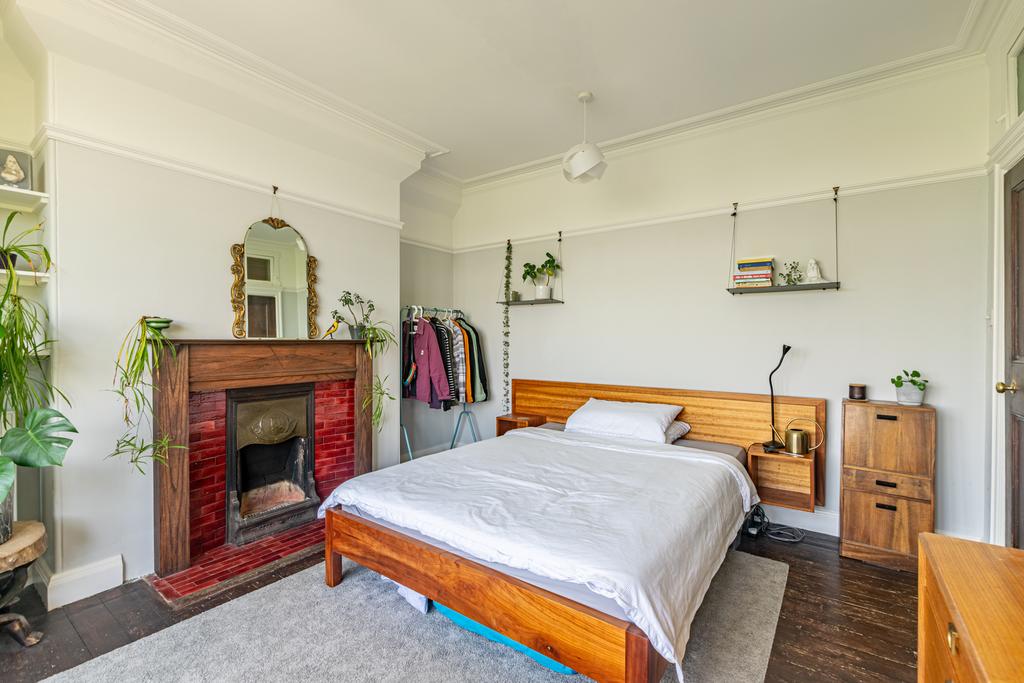Bedroom1a