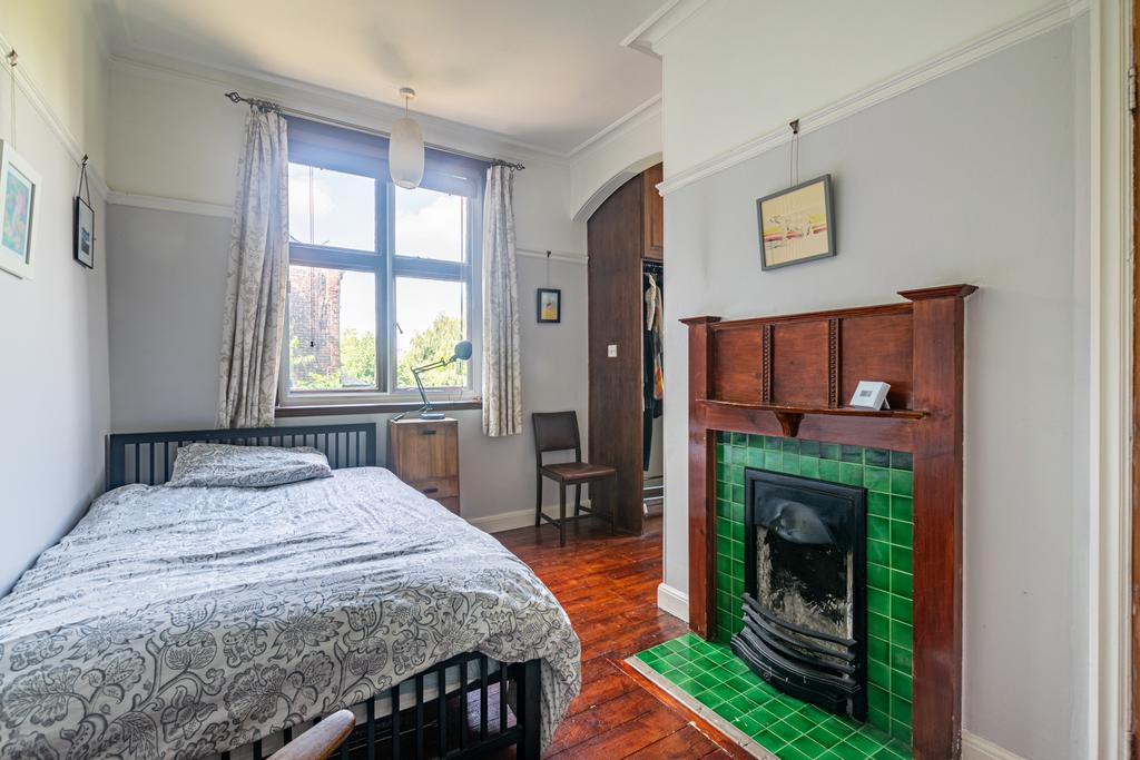 Bedroom2a