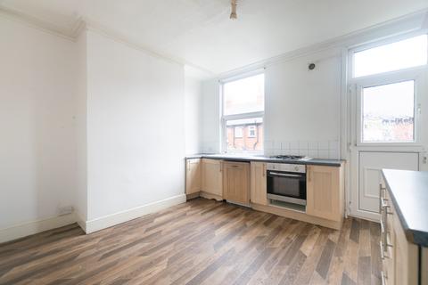 19 Highfield Road, Leeds, LS13 2BL