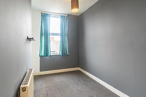 19 Highfield Road, Leeds, LS13 2BL