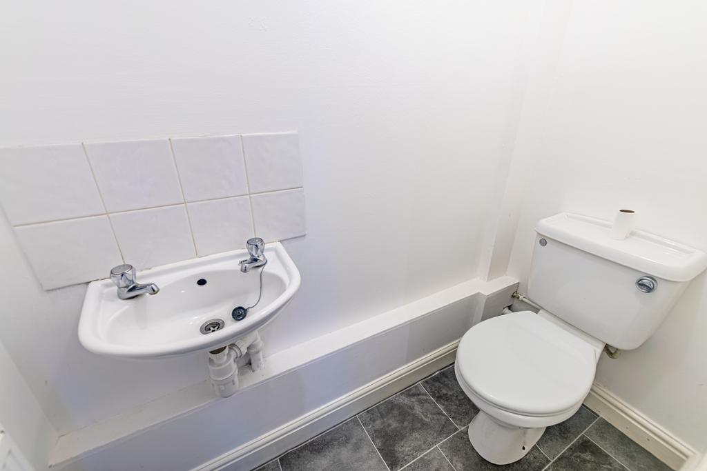 Hall WC