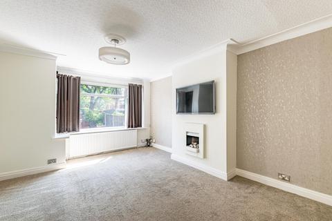 4 bedroom semi-detached house for sale, Ring Road, Leeds LS15