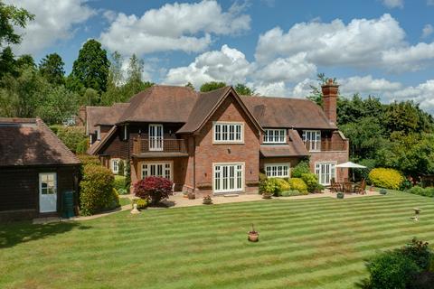 5 bedroom detached house for sale, Hill Farm Lane, Chalfont St. Giles, Buckinghamshire, HP8