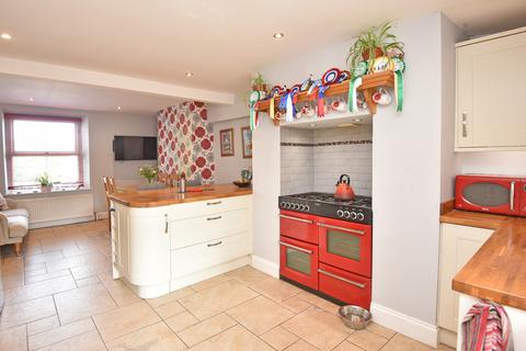 3 bedroom terraced house for sale, Otley Road, Killinghall, Harrogate