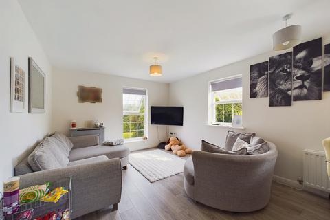 54 The Warren, Tuffley, Gloucester, GL4 0TT