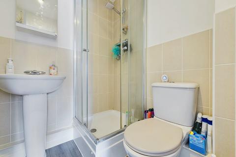 54 The Warren, Tuffley, Gloucester, GL4 0TT