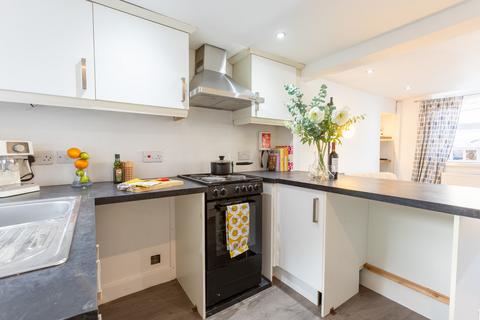 1 bedroom terraced house for sale, 32 Ann Street, Kendal, LA9 6AA