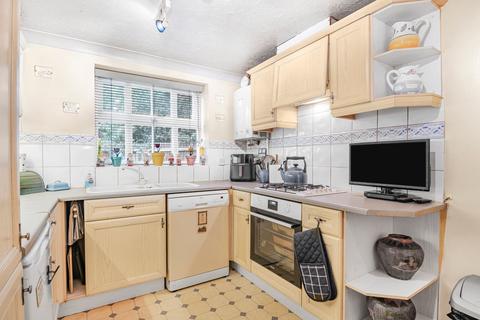 19 Founder Close, London, E6 6FS