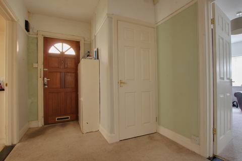 2 bedroom ground floor flat for sale, Solent Road, Drayton, Portsmouth