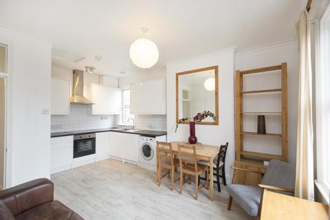 3 bedroom maisonette for sale, Villiers Road, Kingston Upon Thames KT1