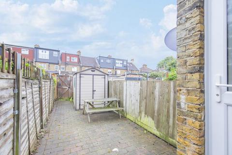 3 bedroom maisonette for sale, Villiers Road, Kingston Upon Thames KT1