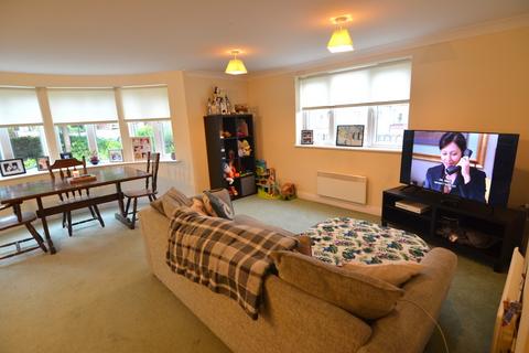 2 bedroom ground floor flat for sale, Melcombe Avenue, Weymouth