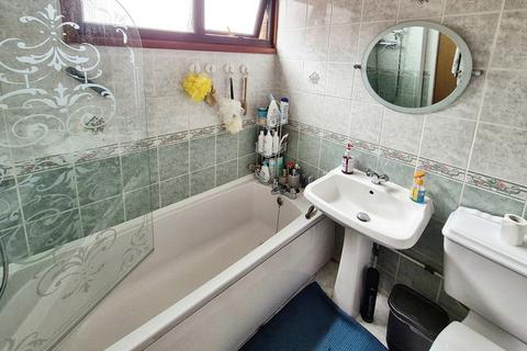 29 Westray Close, Basingstoke, RG21 4HY