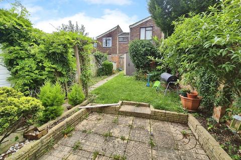 29 Westray Close, Basingstoke, RG21 4HY
