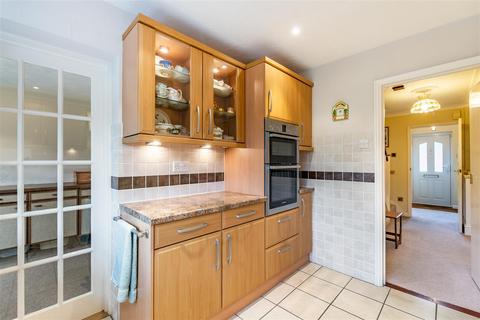 4 bedroom detached house for sale, North Street, Barming, Maidstone