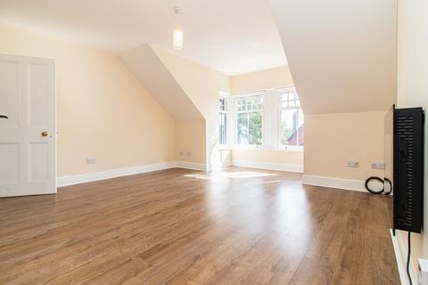 1 bedroom apartment to rent, Plymouth Road, Penarth CF64