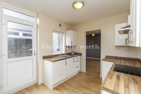 1 bedroom flat for sale, Victoria Avenue, Barrow In Furness LA14