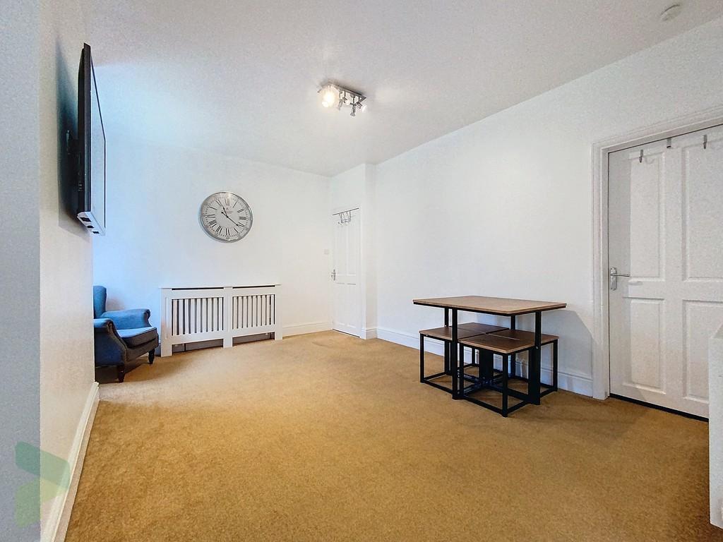 Living Room / Dining Room