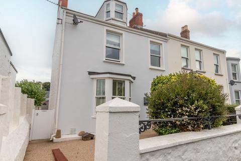 4 bedroom semi-detached house for sale, Route Isabelle, St. Peter Port, Guernsey