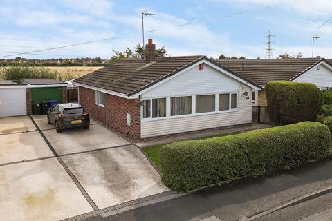 3 bedroom detached bungalow for sale, Ferndale Drive, Doncaster DN8