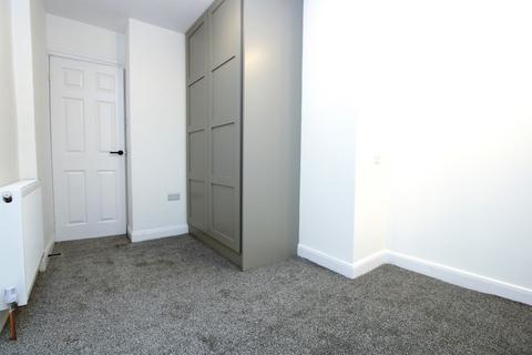 2 bedroom end of terrace house to rent, Perseverance Street, Wyke, Bradford