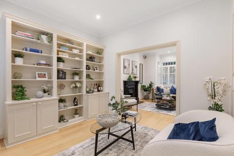 23 Lyncroft Gardens, London, W13 9PU