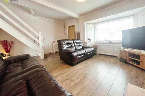 65 Brackenfield Road, Birmingham, B44 9BG