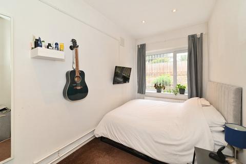 80a Cadogan Terrace, London, E9 5HP