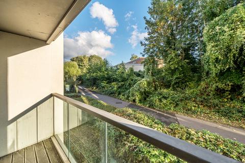 1 bedroom apartment for sale, Honeybourne Way, Gloucestershire GL50