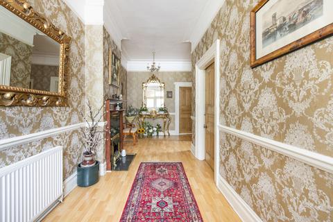 5 bedroom semi-detached house for sale, Roehampton Lane, London