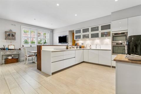 5 bedroom end of terrace house for sale, Phillimore Terrace, Allen Street