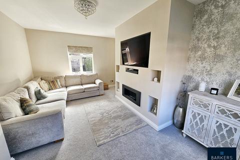 3 bedroom townhouse for sale, Hammond Crescent, Drighlington