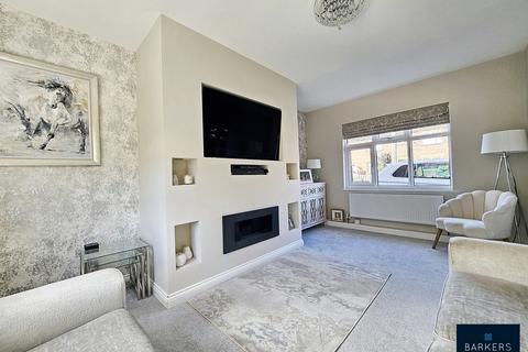38 Hammond Crescent, Drighlington, Bradford, BD11 1AD