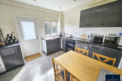 38 Hammond Crescent, Drighlington, Bradford, BD11 1AD