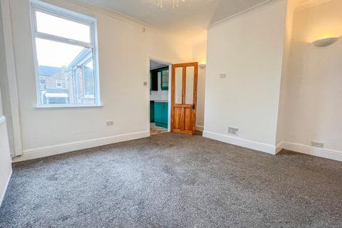 106 Fairmont Road, Grimsby, DN32 8DX