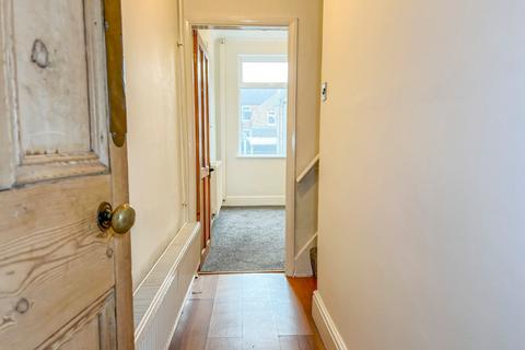 106 Fairmont Road, Grimsby, DN32 8DX