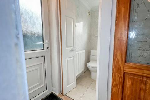 106 Fairmont Road, Grimsby, DN32 8DX