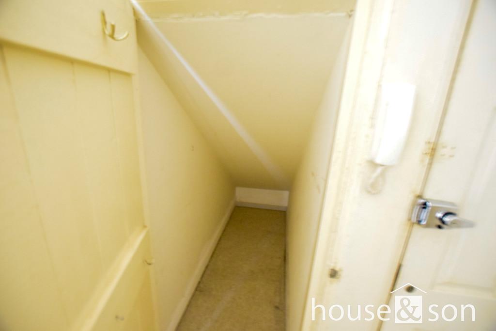 Understairs cupboard-2