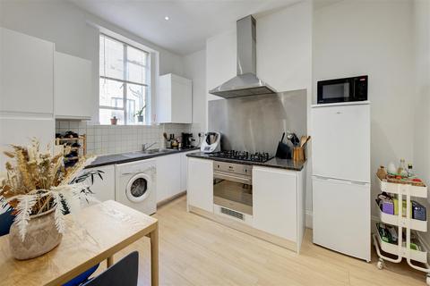 2 bedroom flat for sale, Ifield Road, Chelsea, SW10