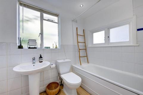 2 bedroom flat for sale, Ifield Road, Chelsea, SW10