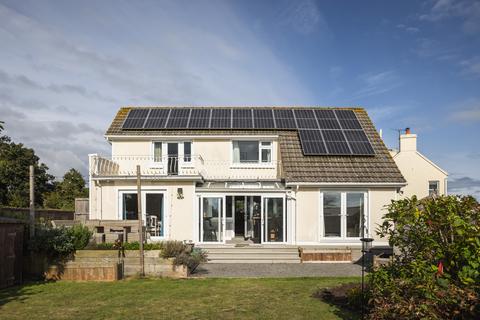 4 bedroom detached house for sale, Le Boulivot De Bas, Grouville, Jersey