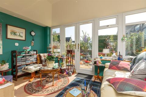 1 Grove Lane, Bridge Of Earn, Perth, PH2 9BN