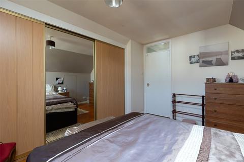 1 Grove Lane, Bridge Of Earn, Perth, PH2 9BN