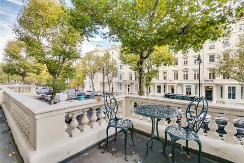 2 bedroom flat for sale, Queens Gate, South Kensington, London