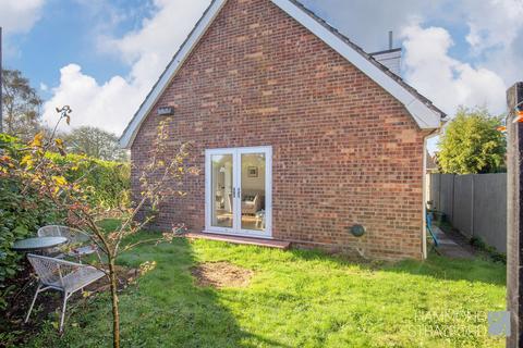 1 Bell Meadow, Hingham, Norwich, NR9 4HT