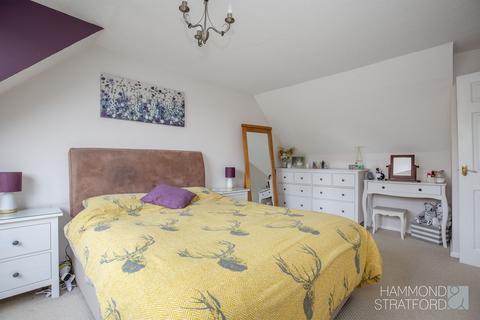1 Bell Meadow, Hingham, Norwich, NR9 4HT