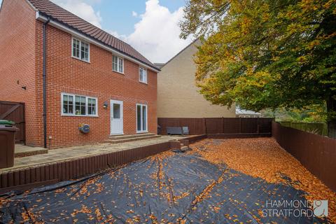 3 bedroom detached house for sale, Trafalgar Way, Thetford