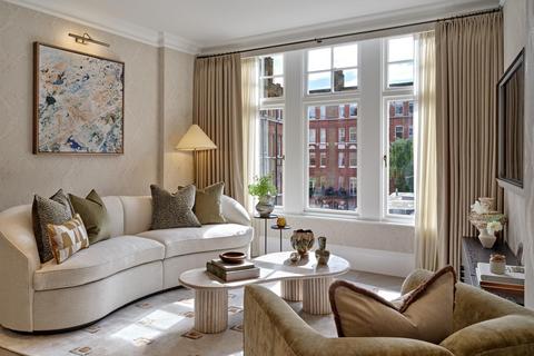 2 bedroom apartment for sale, Allen House, 8 Allen Street, Kensington, London W8 6BH